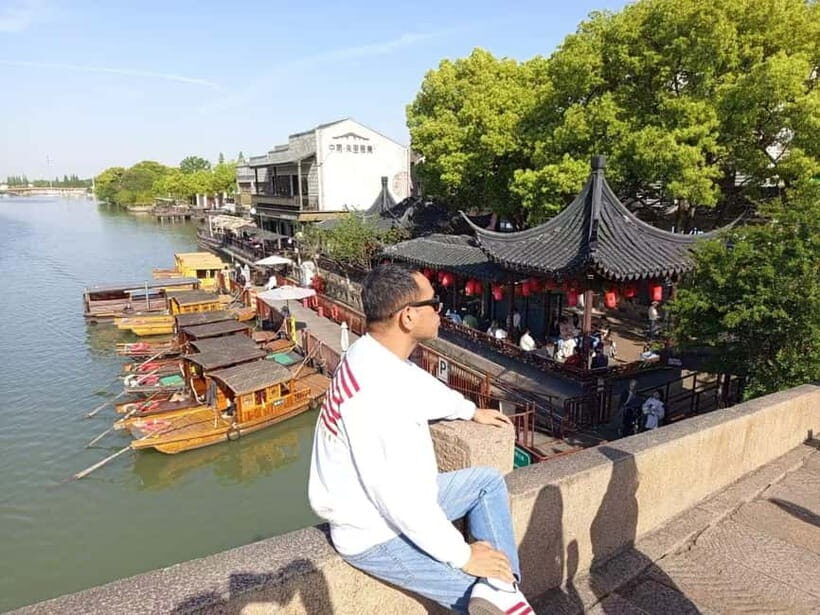 Zhujiajiao Water Town and Shanghai Fake Market Shopping Tour - The Market Experience