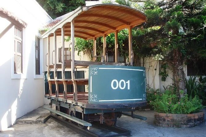 07 - Guided Walk to Rio Antigo and Santa Teresa with Transport - Frequently Asked Questions