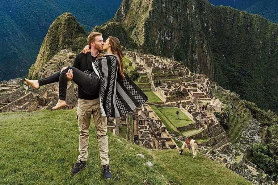 2-day excursion to Machu Picchu with tickets - Frequently Asked Questions
