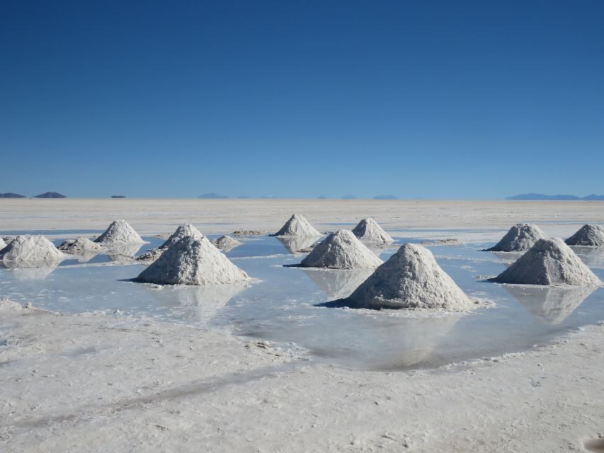 2-Day Private Tour Uyuni Salt Flats including Tunupa Volcano - The Charm of Coquesa and Tunupa Volcano