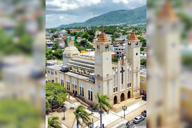 2 hours Taino Bay Walking Tour in Puerto Plata City