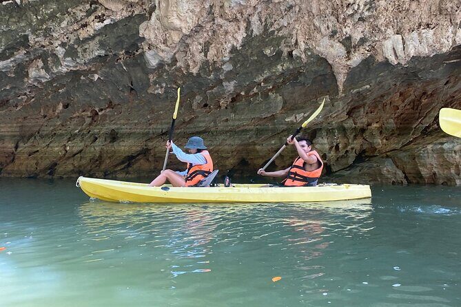 2 in 1 Excursion Visiting Bayano Caves and Kayaking in Río Tigre - Who Will Enjoy This Tour?