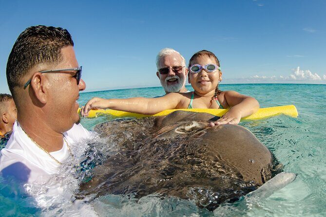 3 Hour Private Charter on Stingray City with Snorkeling - An In-Depth Look at Your 3-Hour Adventure