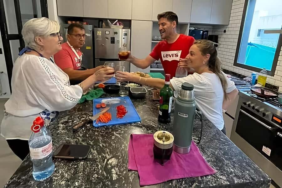 34 Local Argentinian Foods and Drinks Tasting in Mendoza - Exploring the Mendoza Food Tour in Depth