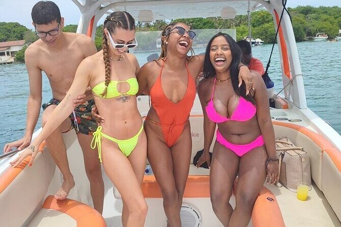 5 Island Tour with Lunch Snorkel in Cartagena Rosario Island - FAQ