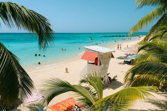 A day at the Beach at Doctor's Cave- Montego Bay with pickup - The Value of this Tour