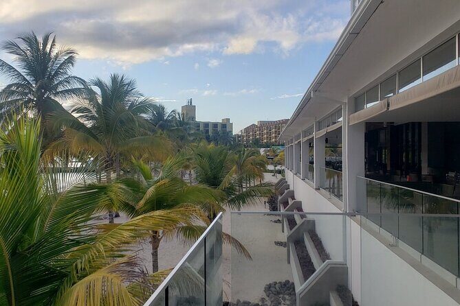 A "Private" Airport Transfer to any Resort in Ocho Rios