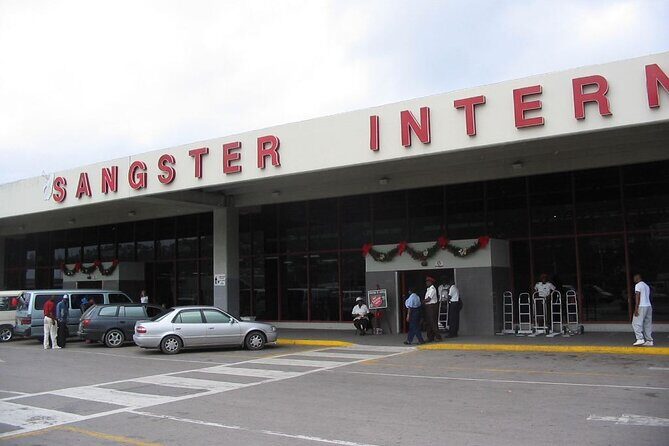 Airport Transfer - From MBJ to Ocho Rios Hotels - A Detailed Look at the Transfer Experience