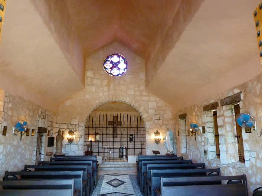 Altos de Chavón + Cueva de las Maravillas excursion from Bavaro/Punta Cana - Transportation and Logistics