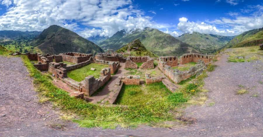 Andean Enchantment: Trip to Pisac and its Vibrant Market - The Archaeological Site of Pisac: A Glimpse into the Past