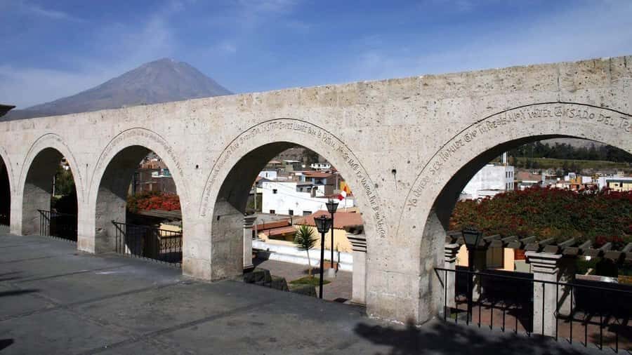 Arequipa: Half Day Private Walking Tour + Santa Catalina Monastery - Why This Tour Offers Great Value