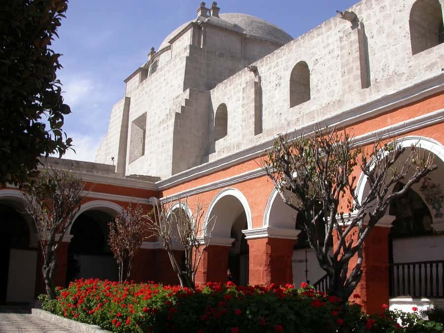 Arequipa Walking Tour and Santa Catalina Monastery - Final Thoughts: Who Is This Tour For?