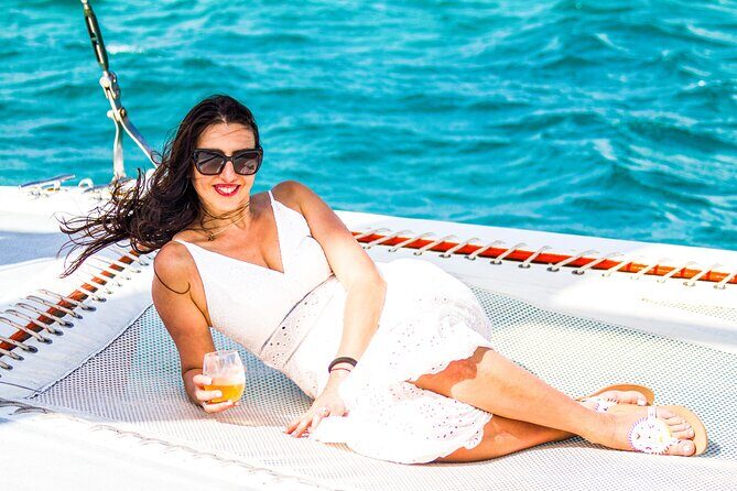 Aruba Happy Hour Sunset Sail with Savory Bites and Cocktails - An In-Depth Look at the Aruba Sunset Sail Experience