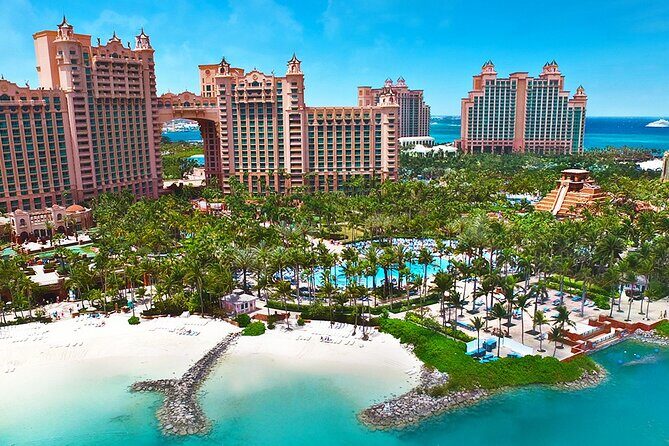 Bahamas Lynden Pindling Airport (NAS) Private Transfer to Nassau - Why This Transfer Suits Different Types of Travelers