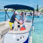 Bahia Tour, visit to the aquarium, bathing stops in San Andres. - Practical Details and What They Mean