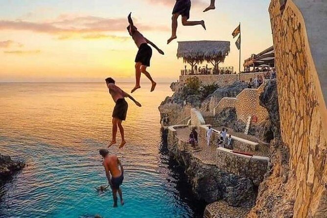 Bamboo Rafting and Limestone Foot Massage with Ricks Cafe Private Tour - An In-Depth Look at the Tour Experience