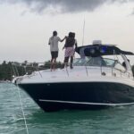 BBQ Luxury Yacht with Premium Bar and Snorkeling - Summary