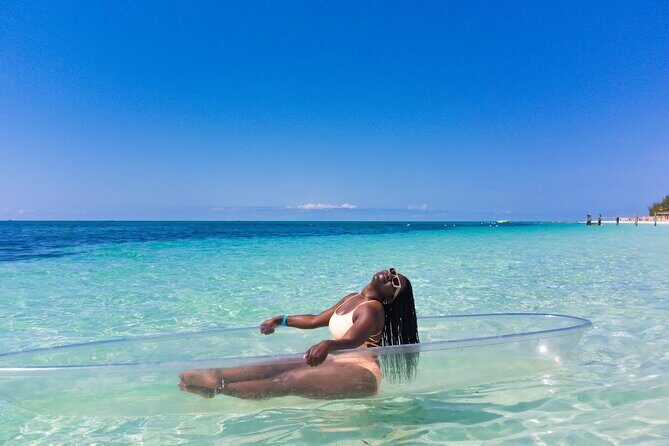 Beach Day and Clear Kayak Photoshoot in Bahamas - FAQ