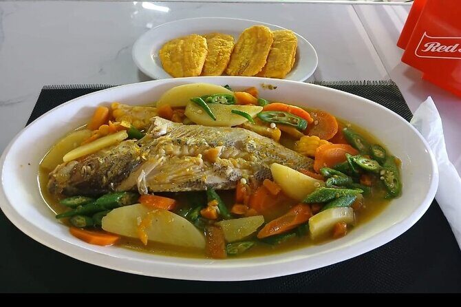 Beachside Dining Experience at Rio Nuevo St. Mary