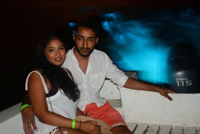 Bioluminescent Lagoon Tour: Night Swimming and Liming in Jamaica - An In-Depth Look at the Experience