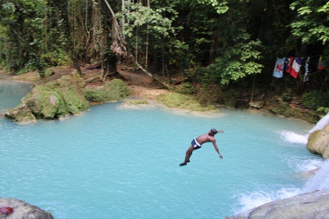 Blue Hole / Secret Falls Private Tour including Entry Fee - A Deep Dive into the Blue Hole / Secret Falls Private Tour