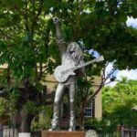Bob Marley Museum Admission & Kingston Sightseeing Tour from Ocho Rios - Who Would Enjoy This Tour?