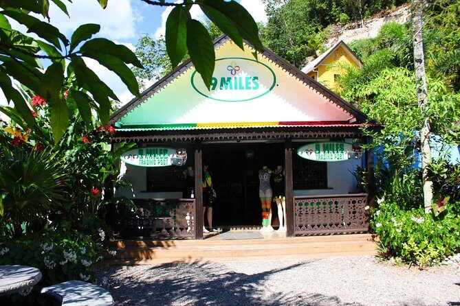 Bob Marley Nine Mile - Dunn's River Falls and Columbus Park Day Adventure - Who should consider this tour?