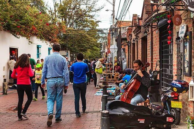 Bogotá City Tour: Northside City - Exploring Bogotá’s Northside: A Well-Balanced Look at the Capital’s Layers