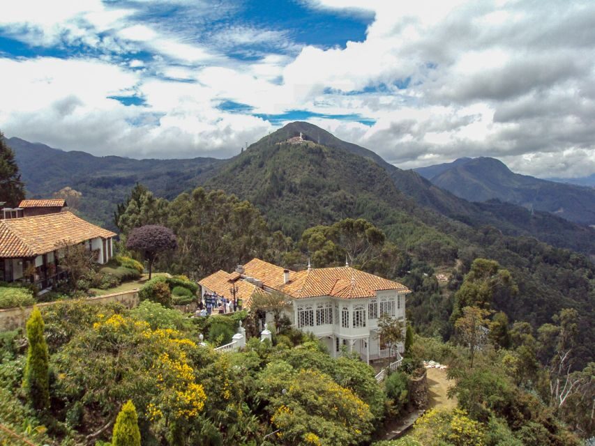 Bogota: Downtown City and Monserrate Hill Private Tour - Authentic Insights from Visitors