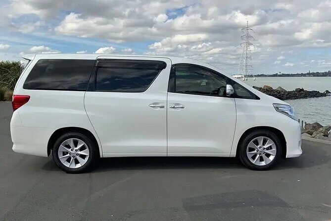 Bridgetown to Bridgetown Airport (BGI) Departure Transfer - Who Should Book This Transfer?