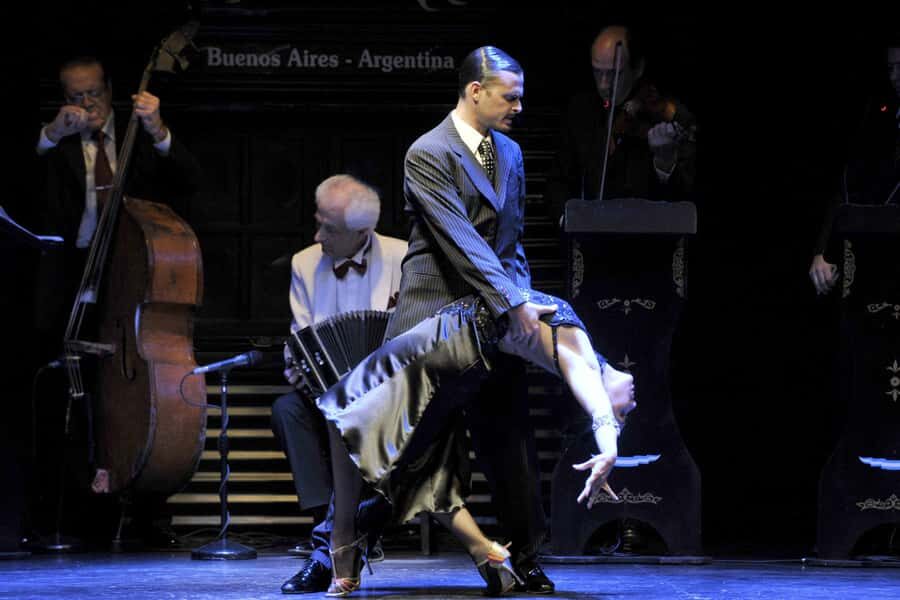 Buenos Aires: Best Tango Show with Private Transfers - A Deep Dive into the Tango Experience