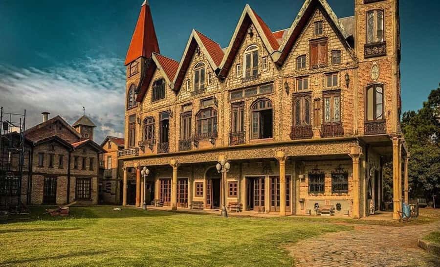 Buenos Aires: Campanopolis & The Medieval City Tour - An In-Depth Look at the Campanopolis & Medieval City Tour