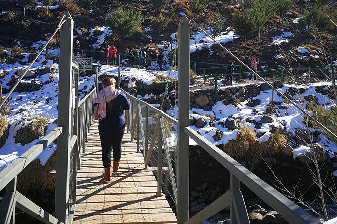 Cajón del Maipo, view of the volcano, small group waterfall - FAQ
