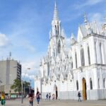 Cali: Two hours walking Cali City discovery tour - Exploring Cali in 2 Hours: A Detailed Look