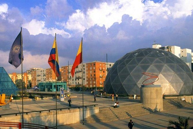 Candelaria and Fernando Botero Museum Tour in Bogota - What Makes This Tour Stand Out?