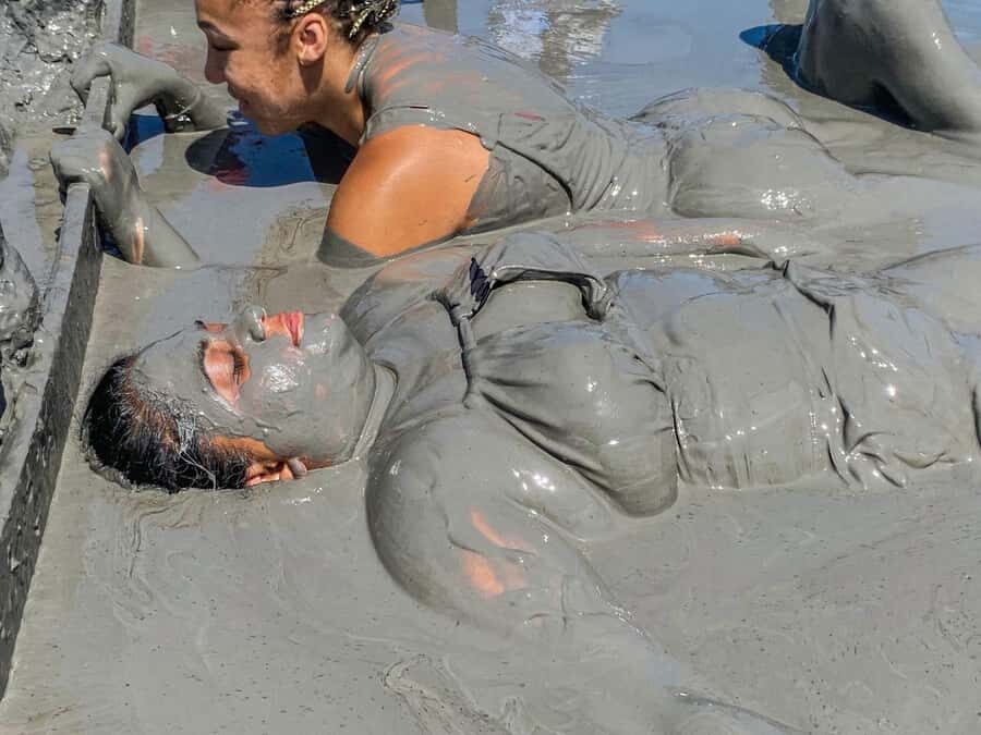 Cartagena: Mud Volcano Bathing and Beach & Pool Relaxation - A Closer Look at the Tour Experience