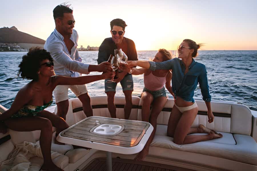 Cartagena: Party Boat to Cholon Beach with 2 Drinks & Lunch - An In-Depth Look at the Experience