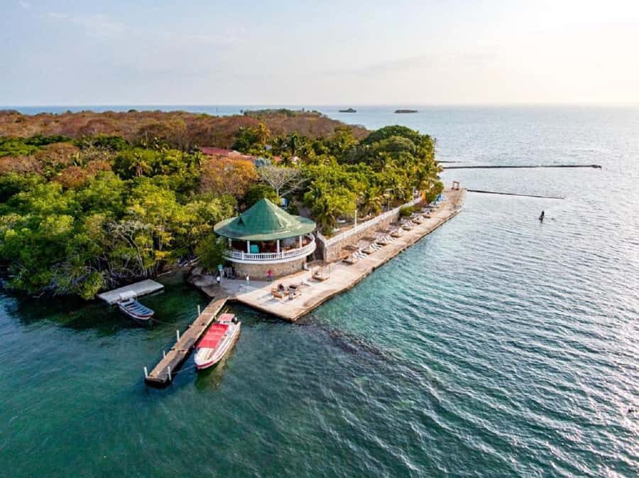 Cartagena: Private Island in Rosario Islands, Open Bar - Who This Tour is Perfect For