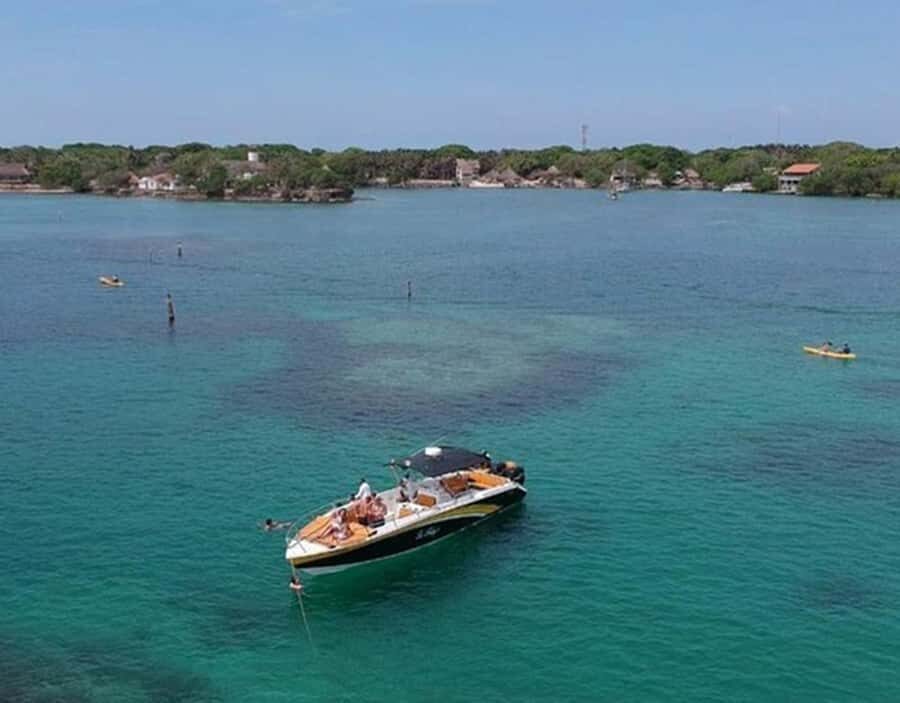 Cartagena: Rosario Islands Private Boat Tour - Detailed Review of the Rosario Islands Private Boat Tour
