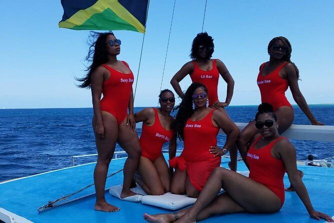 Catamaran, snorkeling & Dunn's River Falls - A Detailed Look at the Tour