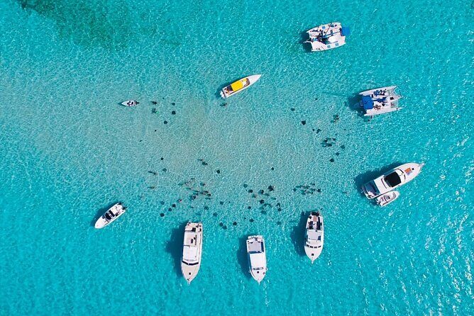 Cayman Combo Tour: Stingrays, Starfish Point and Crystal Caves - A Detailed Look at the Cayman Combo Tour