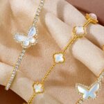 Champagne and Diamond Shopping Experience in Downtown, Bahamas - FAQs