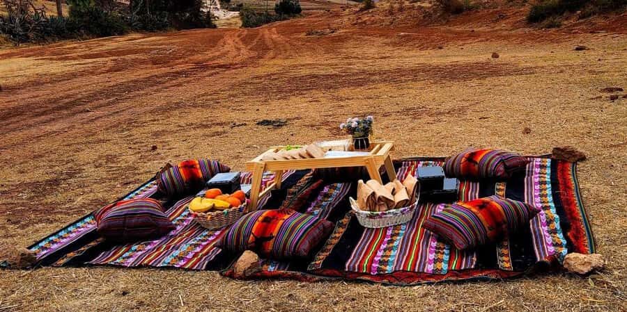 Chinchero, Maras & Moray + Picnic con llamas |Private Tour| - The Sum Up