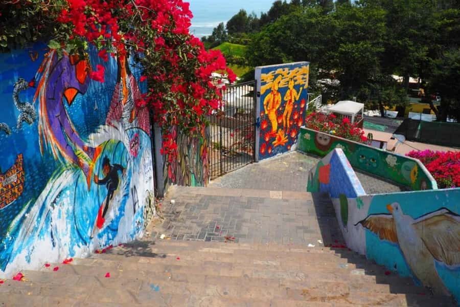 Chorrillos and Barranco Excursion in Lima - Why This Tour Works Well