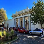City of Angels: Walking Tour Recoleta - Skip the line - The Surrounding Neighborhood: Elegance beyond the tombs