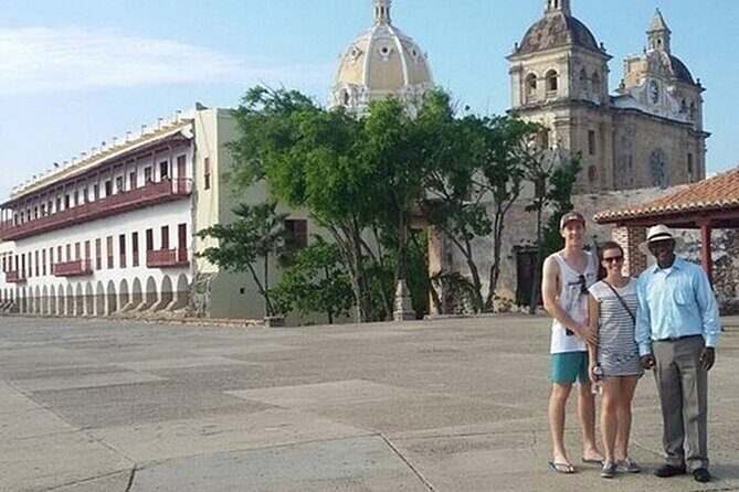 City Tour Cartagena + Entrance San Felipe Castle - Authentic Insights from Travelers