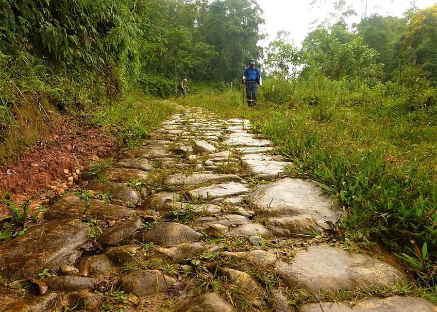 CITY TOUR IN PARATY Private Historical Center & Colonial Art - Exploring Paraty: An Authentic Journey through Time and Nature