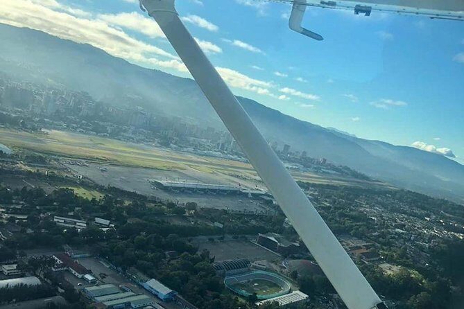 City Tour - Test Fly by Escuela de Flight S.A - Authentic Perspectives from Travelers