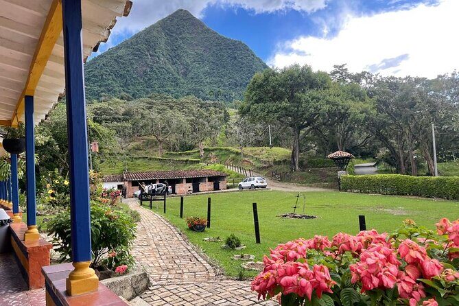 Climb The Tallest Natural Pyramid on Earth! TUSA MOUNTAIN HILL. - What Makes This Tour Special?