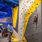 Climbing on Pico del Toro, the largest wall in the Caribbean toroverde Urban Park - What Makes This Climbing Experience Special?